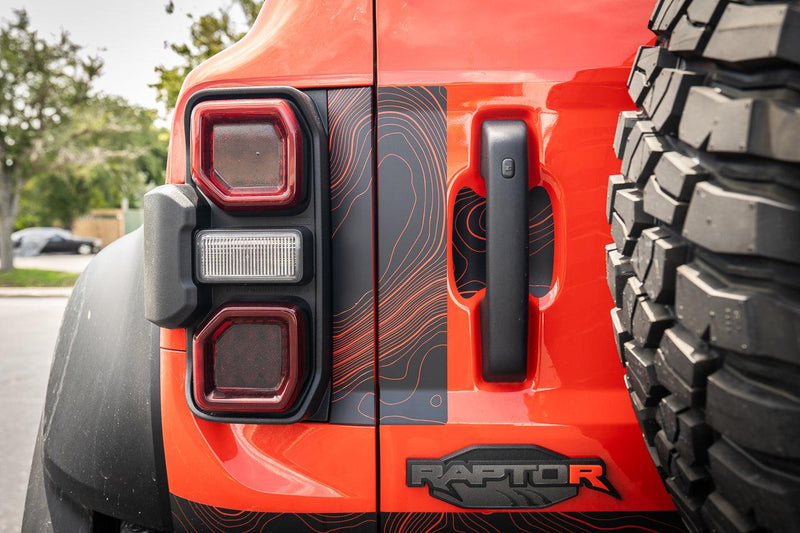 Safari Topo Middle Tailgate Overlays - 2021+ Bronco - StickerFab