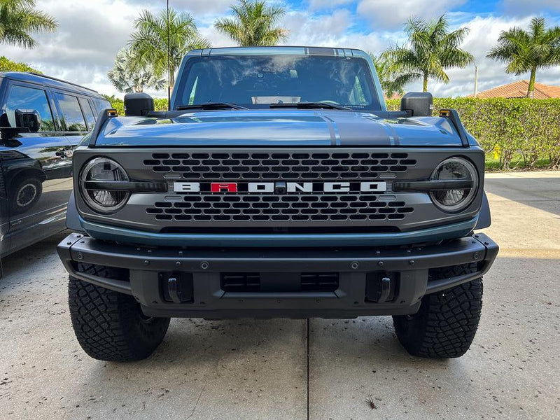 "R" Grille Overlay - 2021+ Bronco - StickerFab